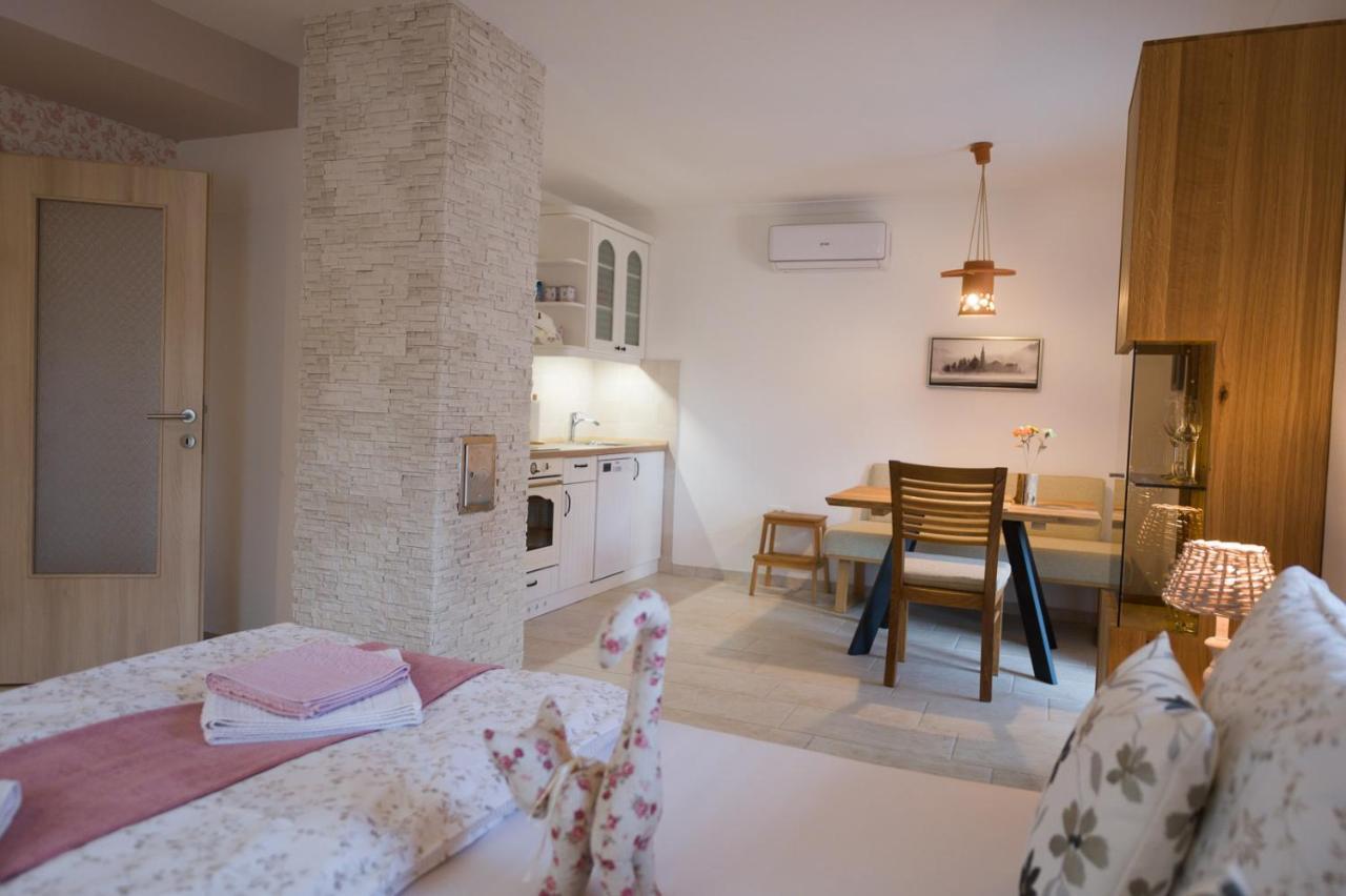 בלד Apartments Koledniki מראה חיצוני תמונה