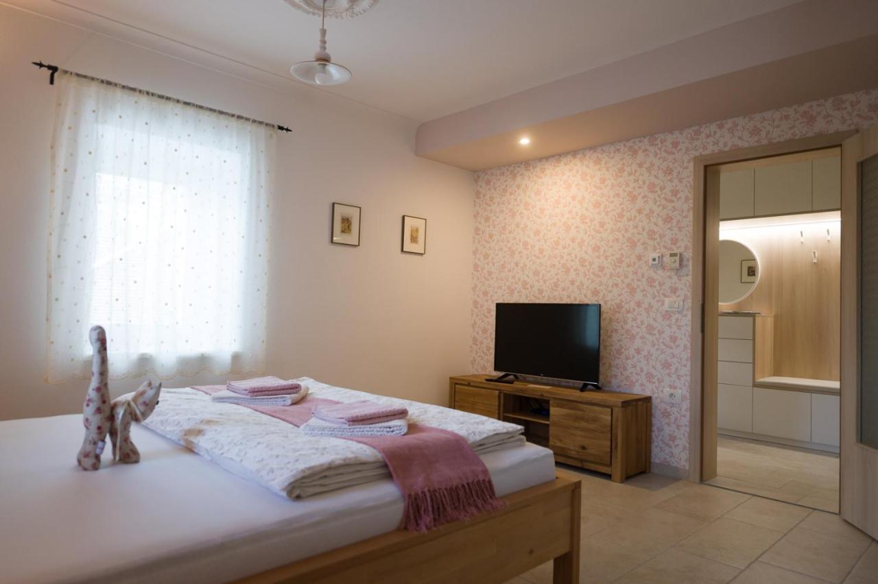 בלד Apartments Koledniki מראה חיצוני תמונה